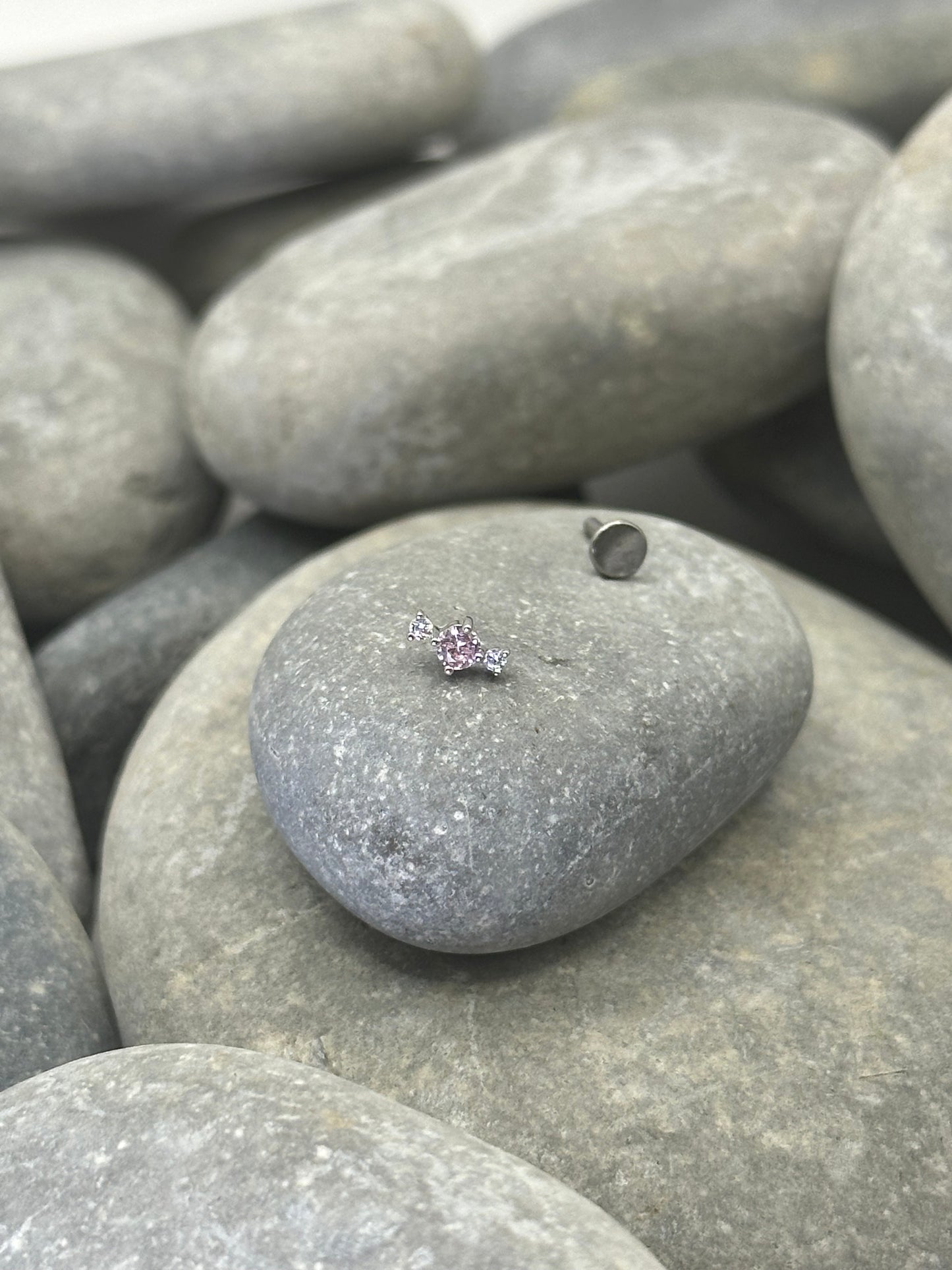 14k White Gold Sweetie Threadless End with Titanium Post