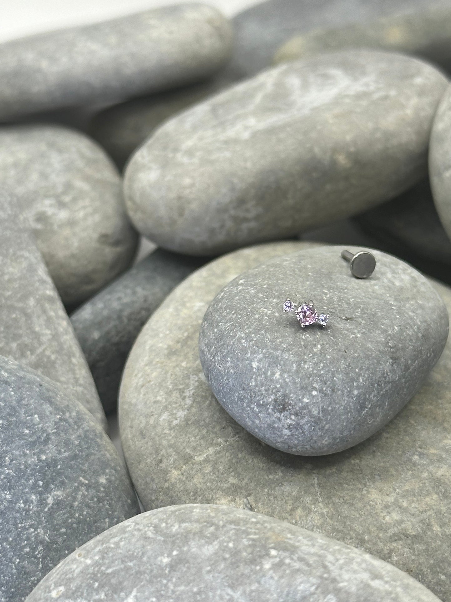 14k White Gold Sweetie Threadless End with Titanium Post
